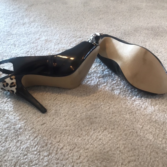 Steve Madden Brown and Leopard Print Heels - Picture 5 of 7